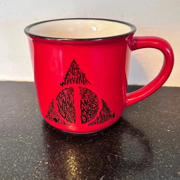 Harry Potter Red Ember Cup - Picture 2 of 3